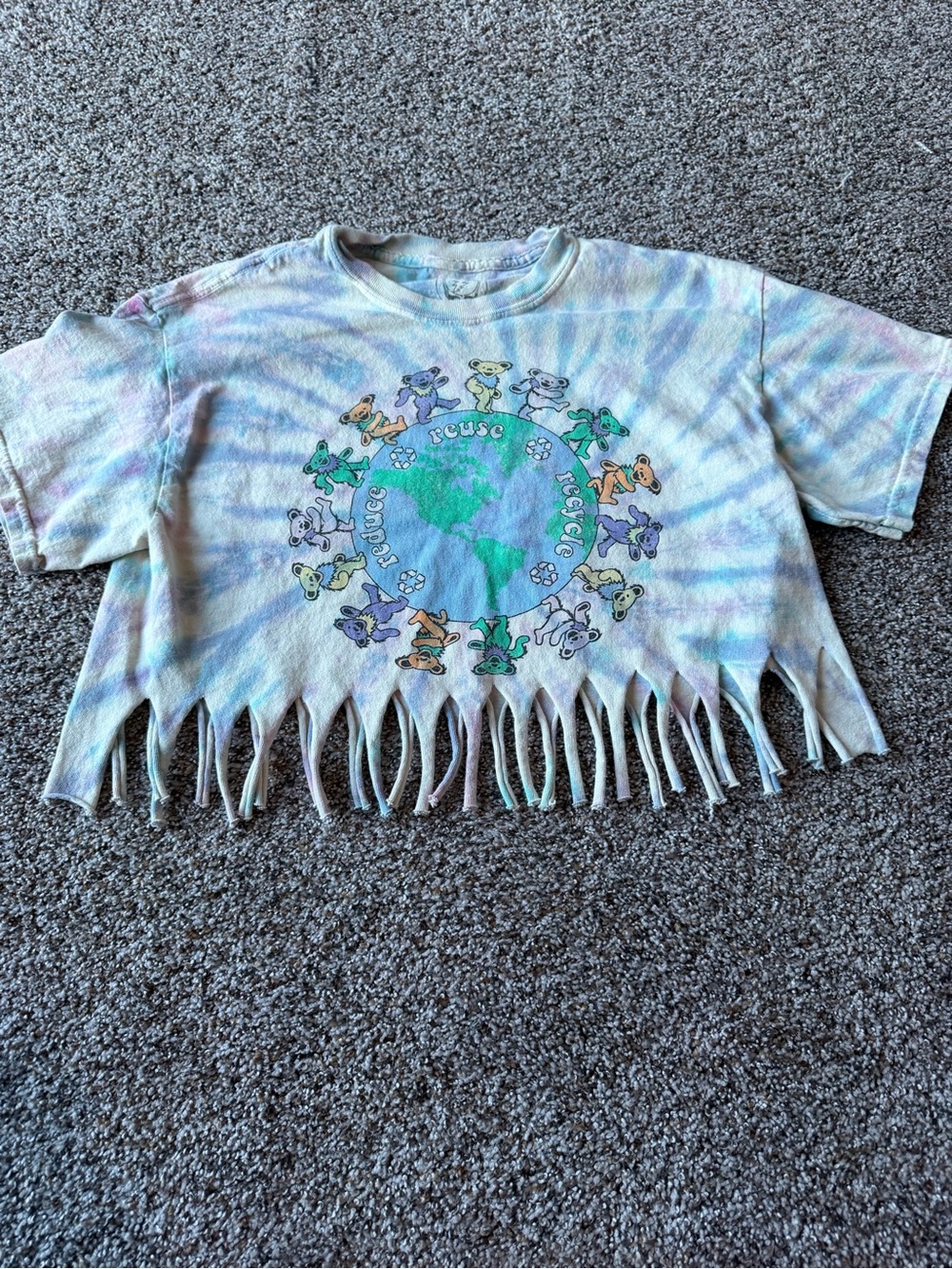 Grateful Dead S/M Dancing Bears Tie Dye Fringe Crop Reduce Reuse Recycle Tee
